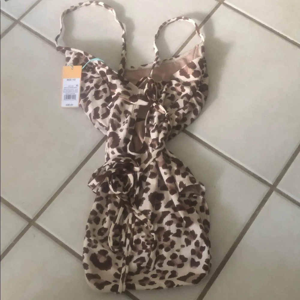 Kona Sol Women’s Leopard Print Wrap One Piece Swimsuit - Picture 7 of 8